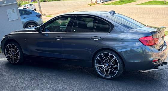 BMW 320i 2.0 SPORT 16V TURBO ACTIVE FLEX 4P AUTOMÁTICO BMW 320i 2.0 SPORT 16V TURBO ACTIVE FLEX 4P AUTOMÁTICO
